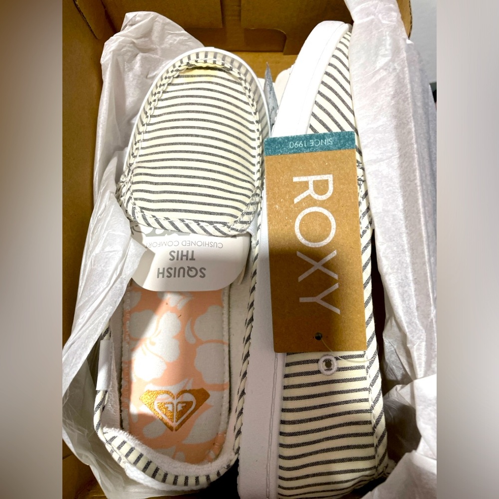 Roxy slip on shoes